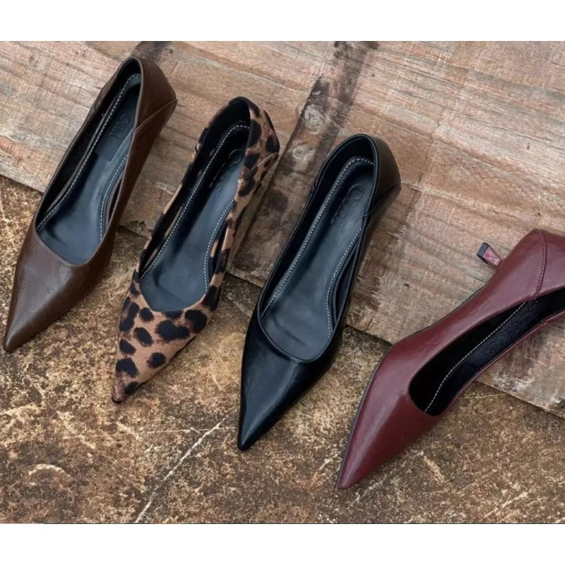 Women'S Fashion Shoes - Escarpins sexy bordeaux et nude pour