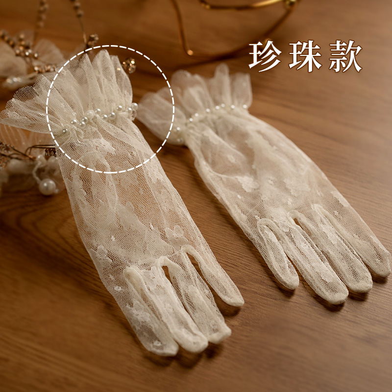 Gants vintage en dentelle avec - Women Fashion Photoshoot avis et prix